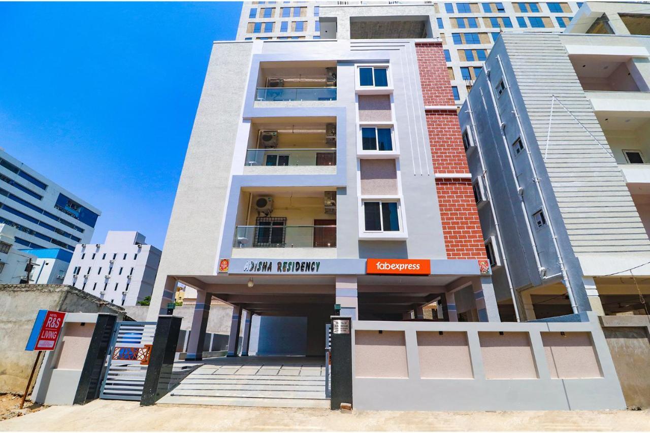 Fabexpress Rs Living - Nr Tcs Deccan Park, Hitech City Hyderabad Exterior photo